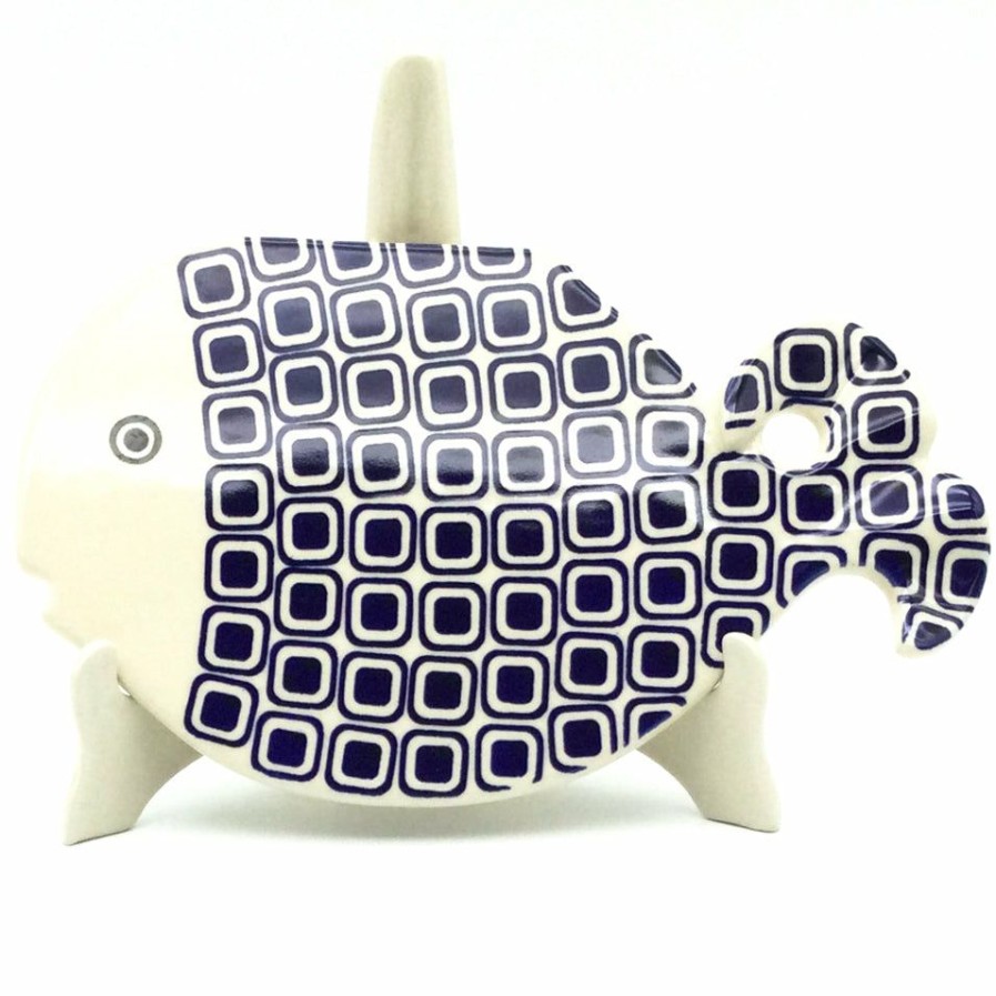 Kitchen Accessories * | Janelle Imports Whale Cutting Board In Blue Squares